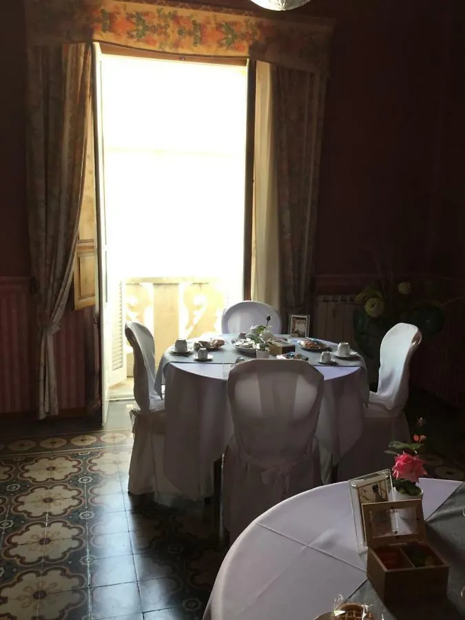Bed & Breakfast Bed and Breakfast Casa Tonina Carloforte  Italia