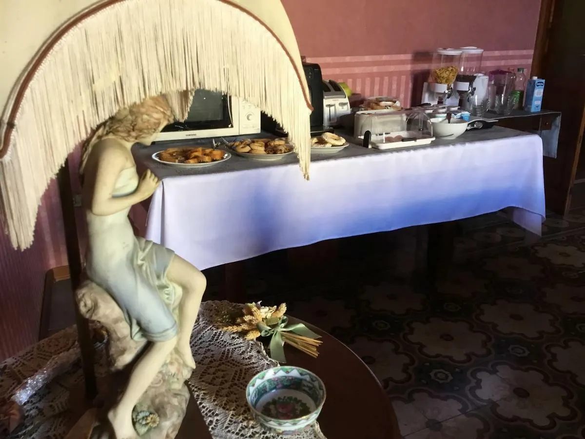 Casa Tonina Bed and Breakfast Carloforte  Bed & Breakfast